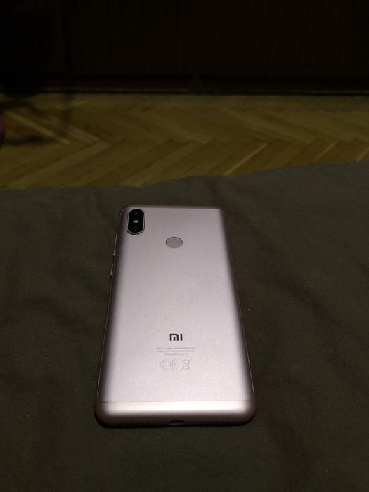 Телефон Xiomi redmi  note 6 pro