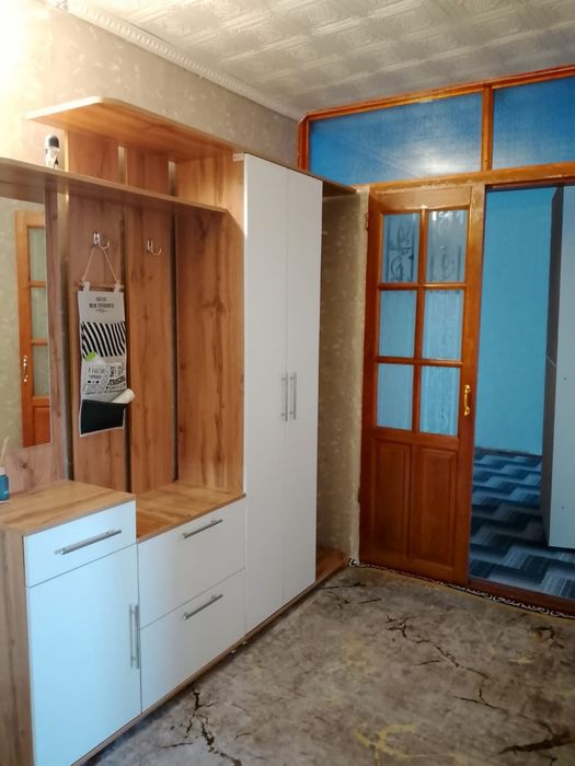 Продам четырехкомнутную квартиру