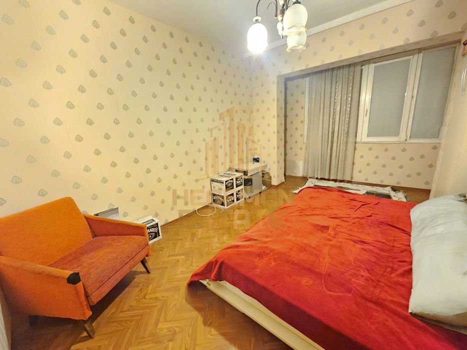 Продава се Тристаен апартамент в Варна, Гръцка махала - 100 кв.м за 4000 €/кв.м - Снимка #5