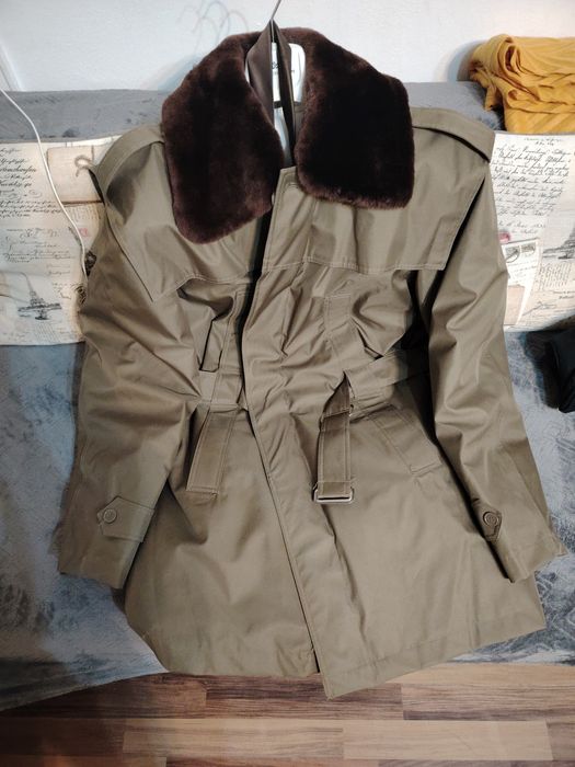 Vând scurtă militară de oraș și pantofi