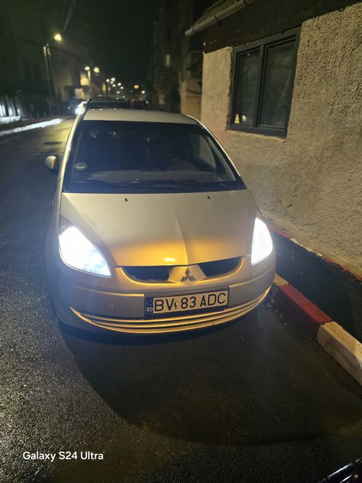 Vând mitshubishi colt cz3