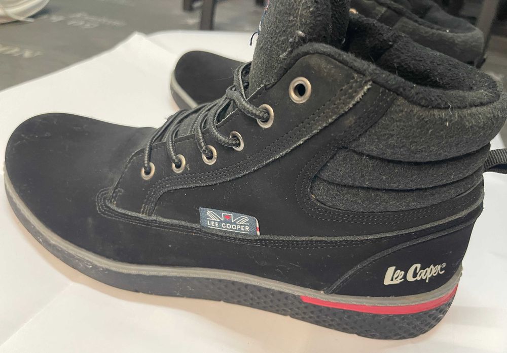 Зимни обувки/ боти Lee Cooper