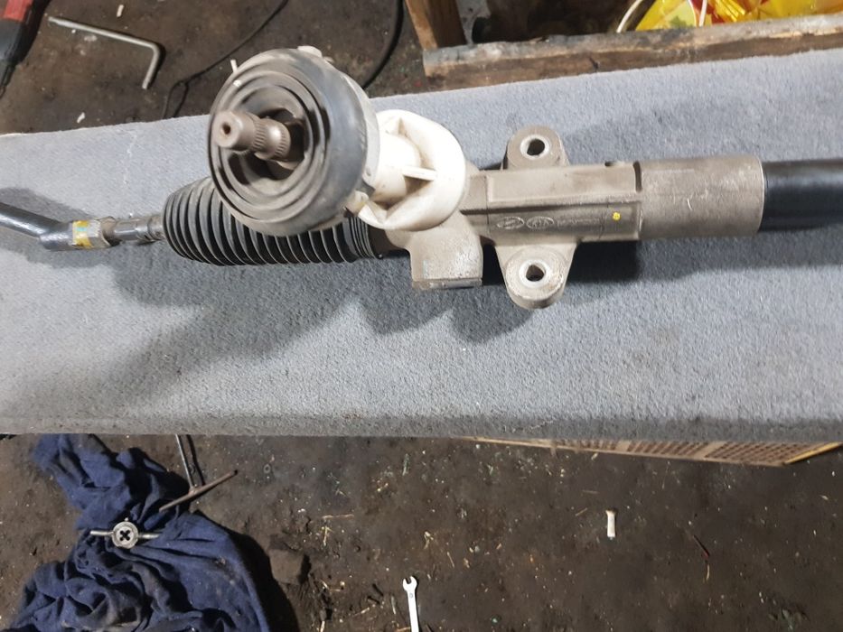 Продам рулевая рейка.