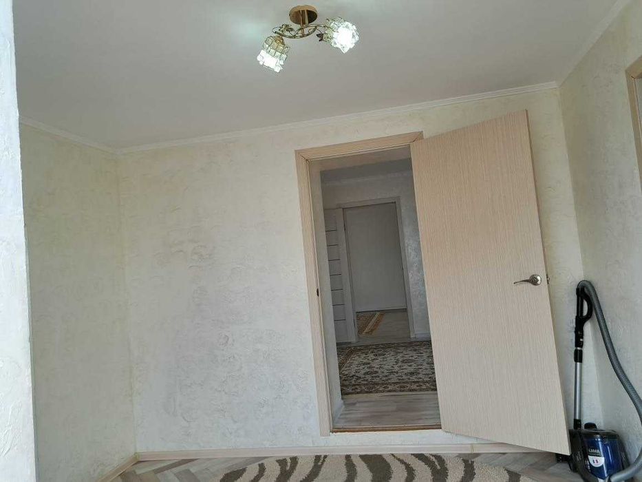 Уй сатылады. Сарыозек жагында.