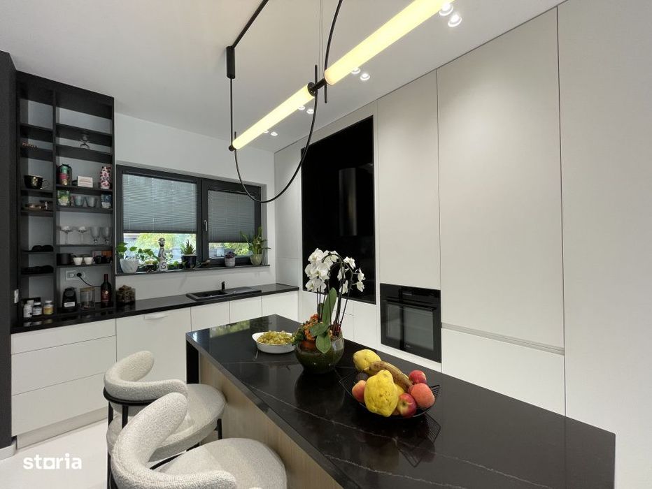 DE VANZARE: Vila cu 5 camere, individuala, design scandivat