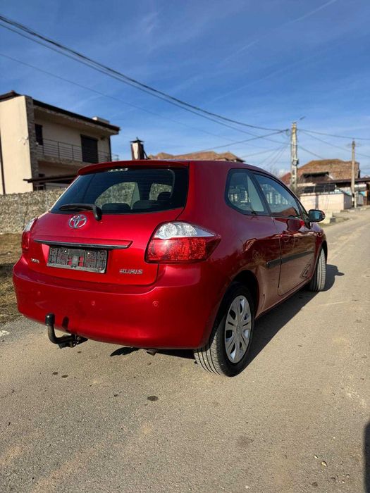 Toyota  Auris  2010, Diesel