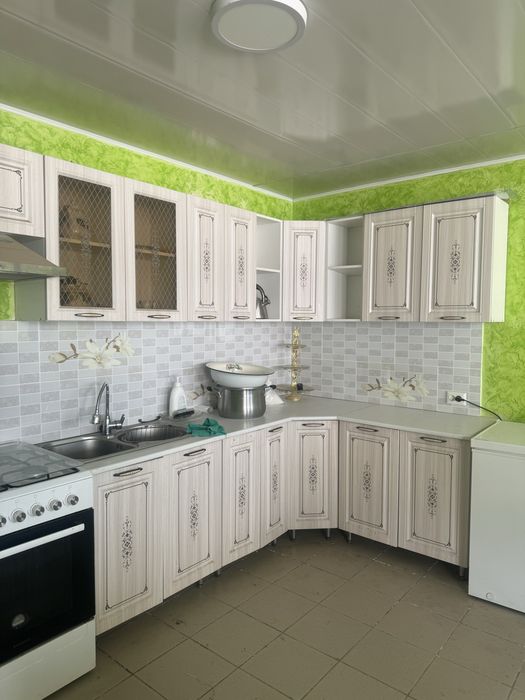 Продаю летнюю кухню.