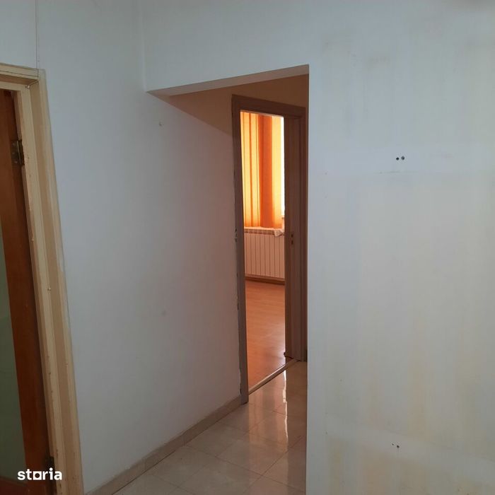 ap 4 camere str Cetatea de Balta S6
