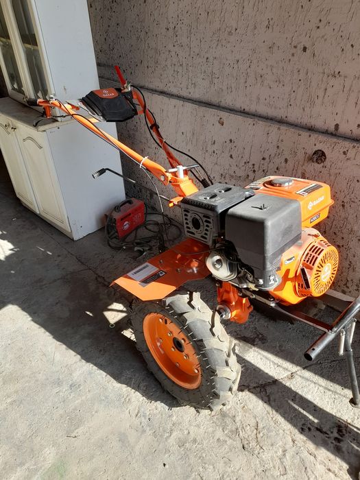 Продам мотоблок QazaR 15сил бензин