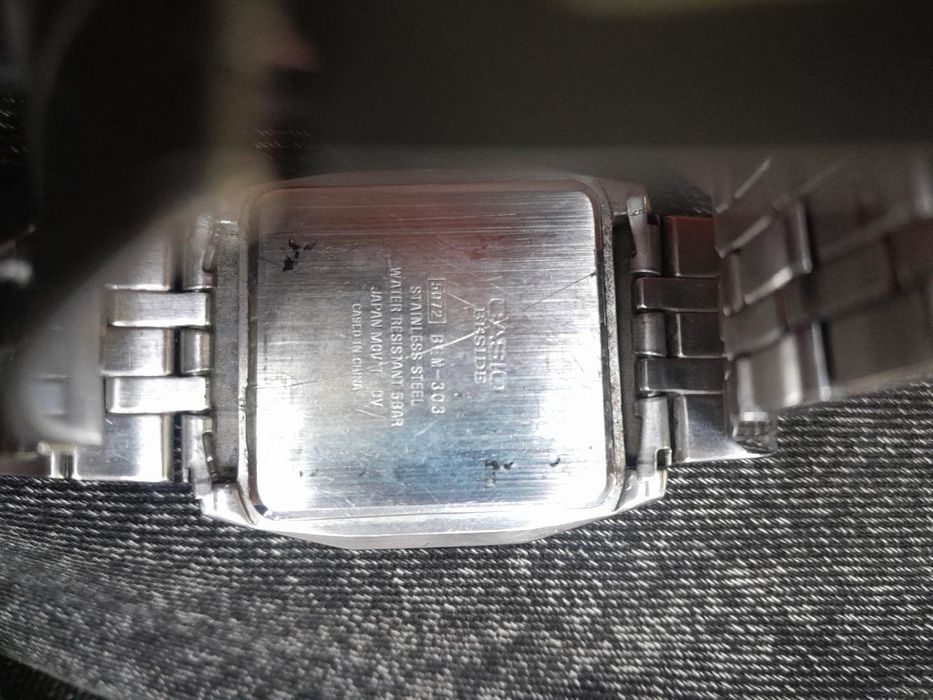 Часы CASIO продам