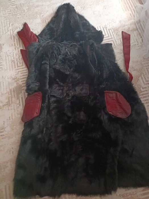 Продам две натуральные дублёнки