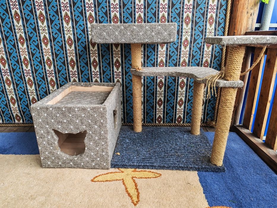 Продам домик для котов