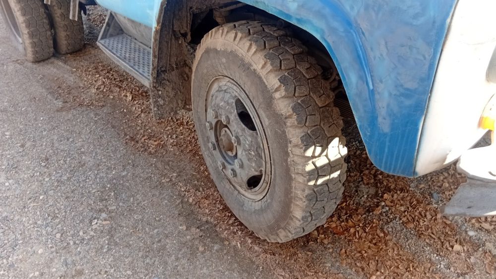 Продаётся зил 130