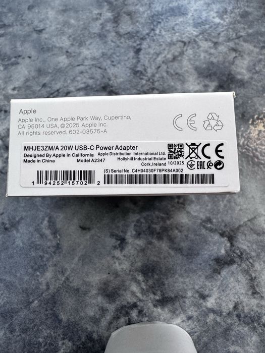 Adaptor Apple 20W