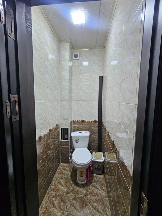 2 хоналик квартира барча жихозлари б-н сотилади.Ор:Шарк1 Шербудин