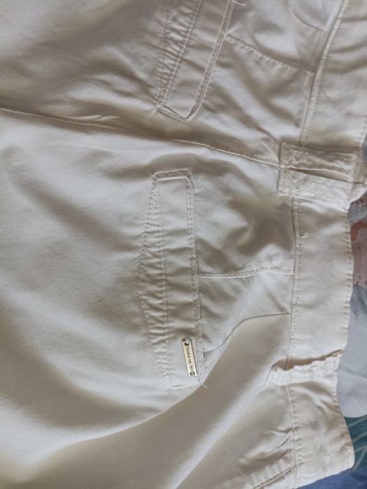 Pantaloni scurți dama