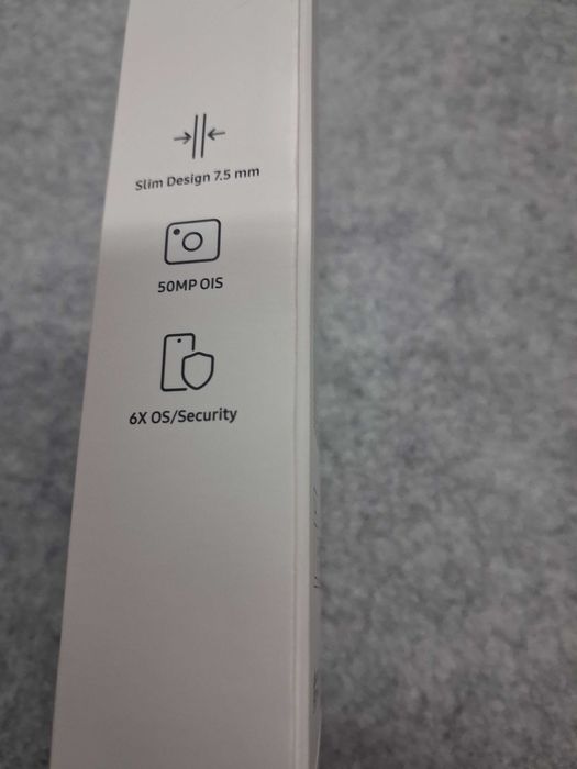 Нов телефон  Самсунг А 17