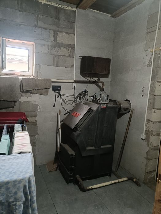 Продам 5 комнатный газоблочный дом , 2014 года строения!