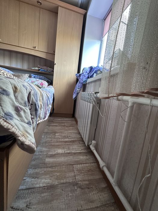 Продам гарнитур вместе с кроватью 200/140