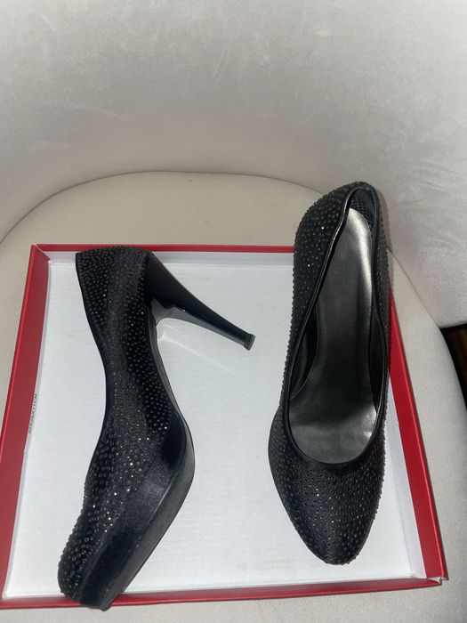 Женские туфельки