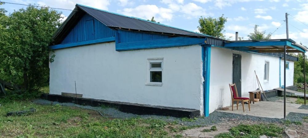 Продаю дом с базой