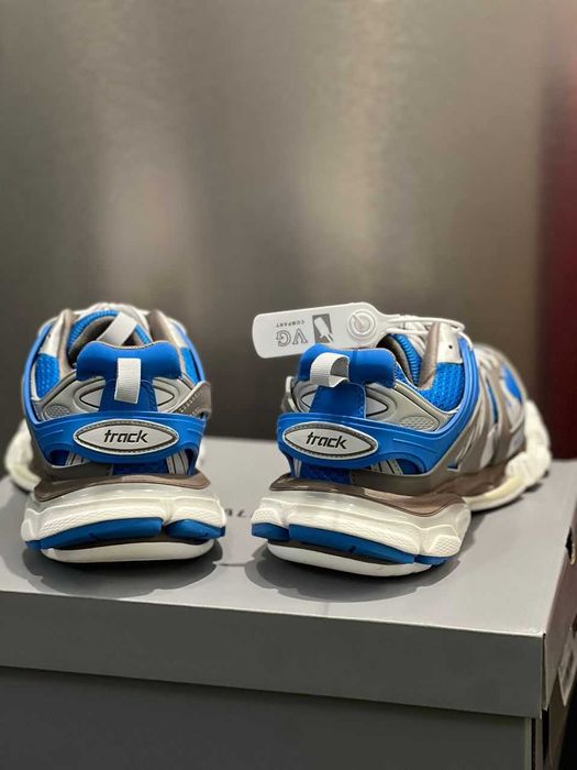 Balenciaga Track
