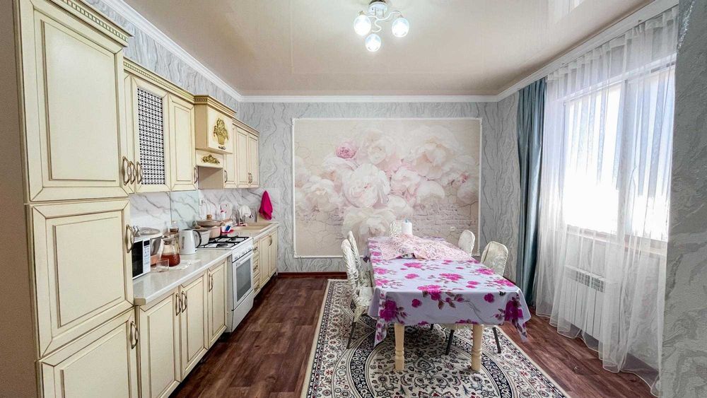 5 комнатный дом Баршын Империя