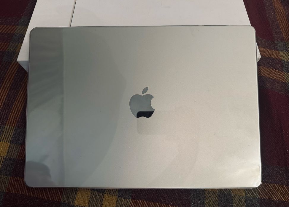 Macbook Air 15 M2 2023