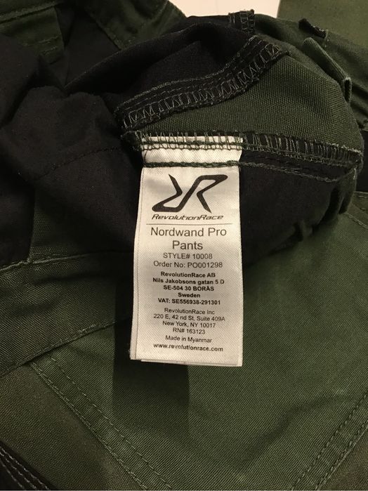Pantaloni Revolution Race
