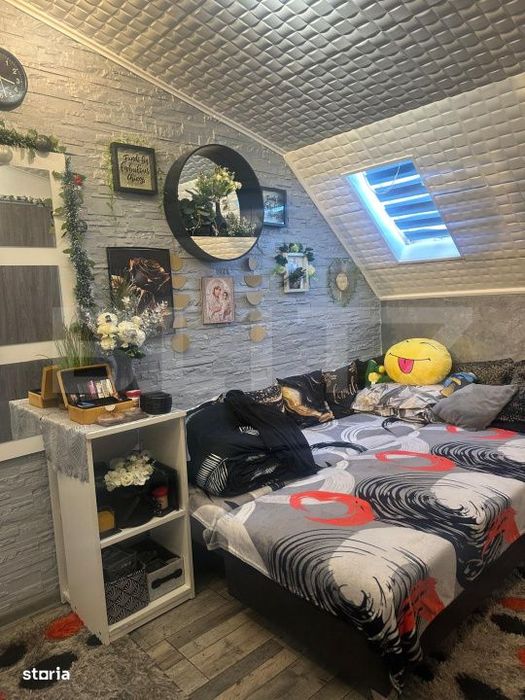 Casa 5 camere | Zona semicentrala | Curte proprie | 100 mp utili, Str