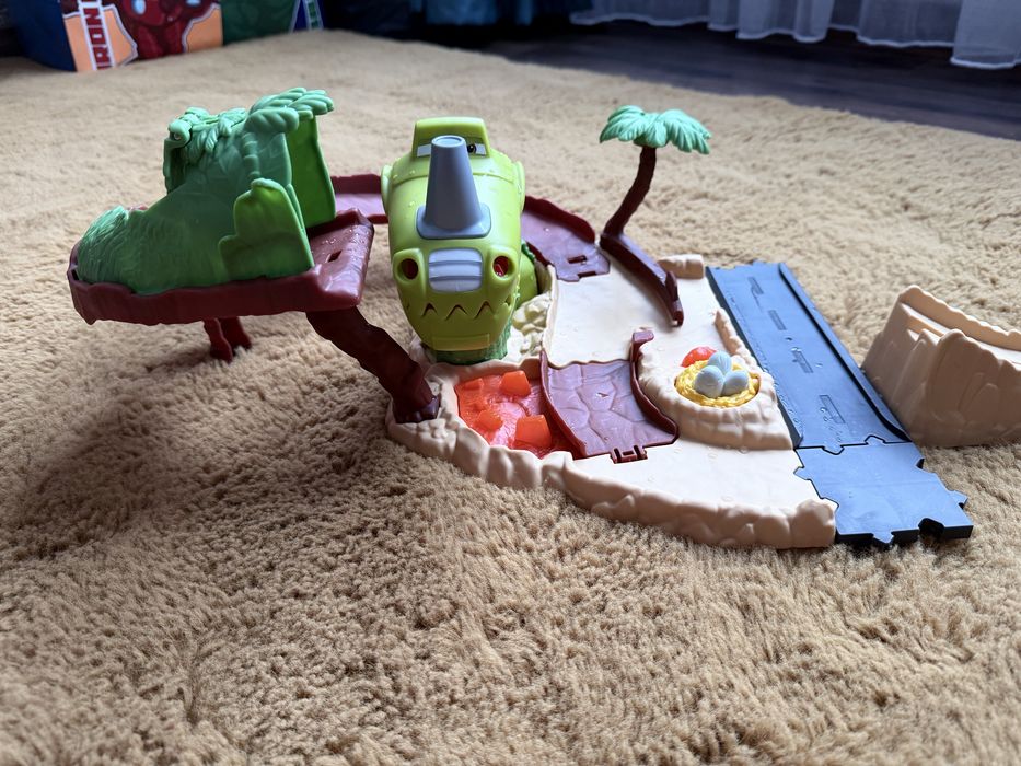 Детски играчки hot wheels писта, писти Макуин светкавицата, метална количка