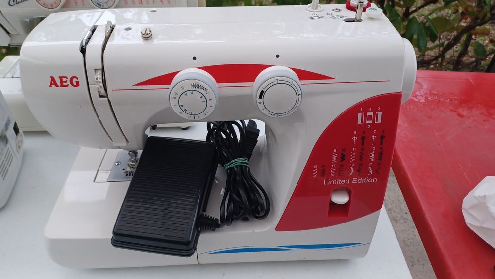 Masini de cusut diverse marci