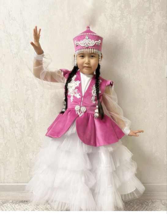 Казахские национальные костюмы