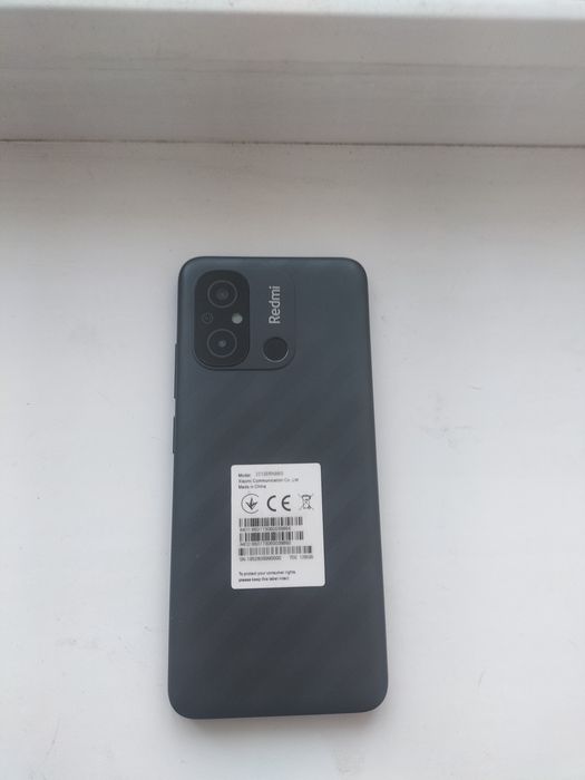 Продам телефон Redmi 12c 4/128 GB