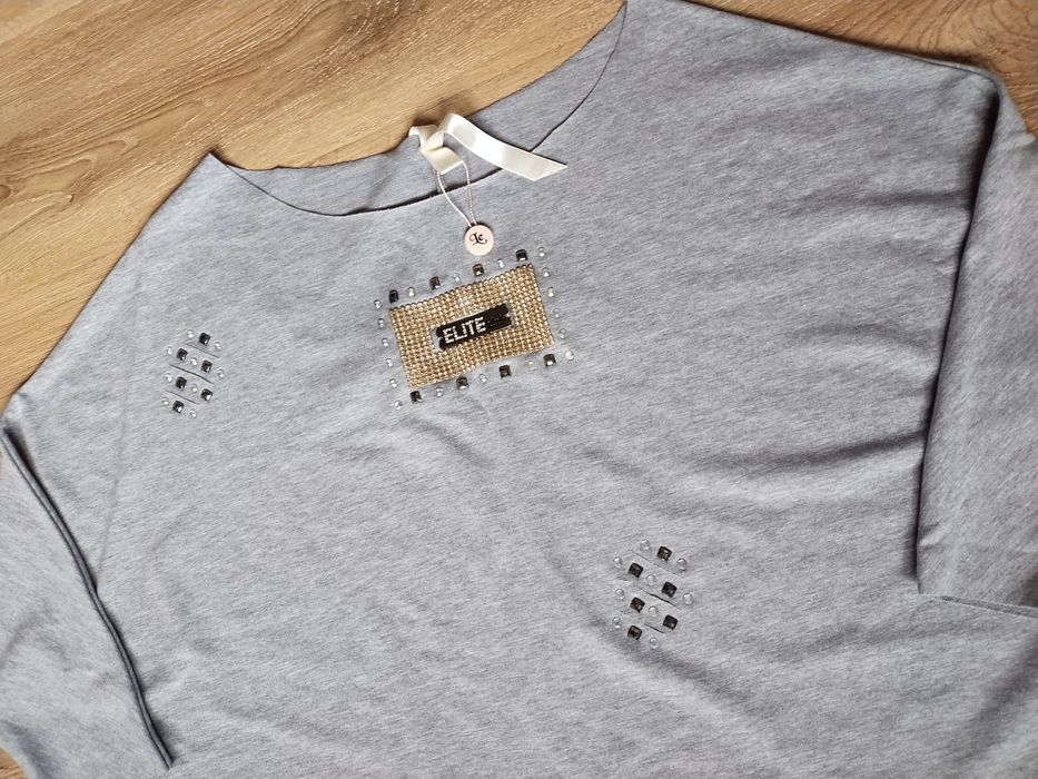 Продается спортивный костюм