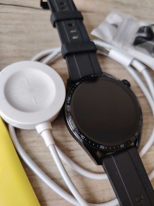 Huawei Gt 3 смарт часовник