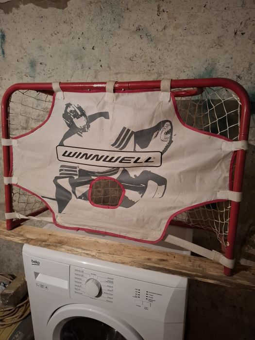 Продам хоккейные ворота