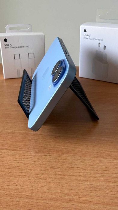De vanzare iPhone 17 Mist Blue ca nou- 12 luni garantie
