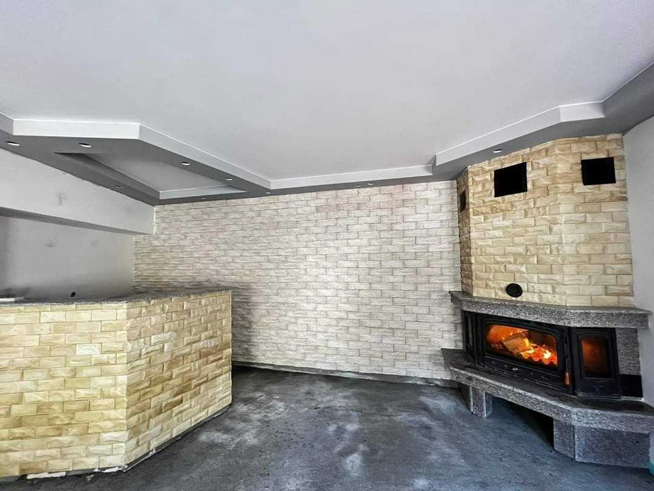 Изкуствен камък за декорация.