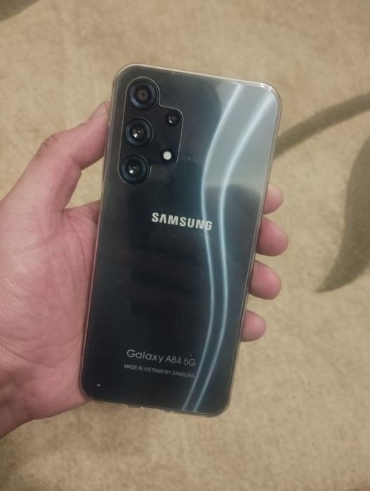 Самсунг А84/256g телефон