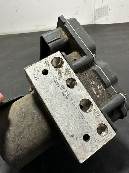 Pompa ABS BMW X5 E53 3.0 diesel 6762059 X3 E83