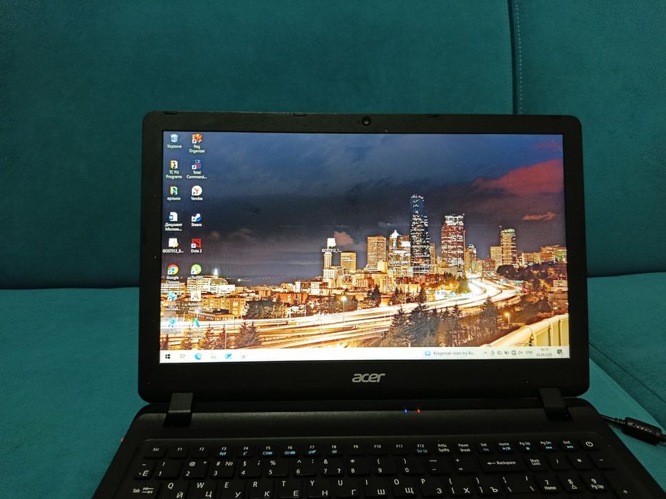 Acer aspire ES1-533