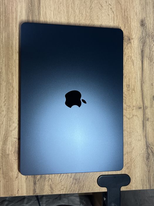 Macbook Air M3 16gb