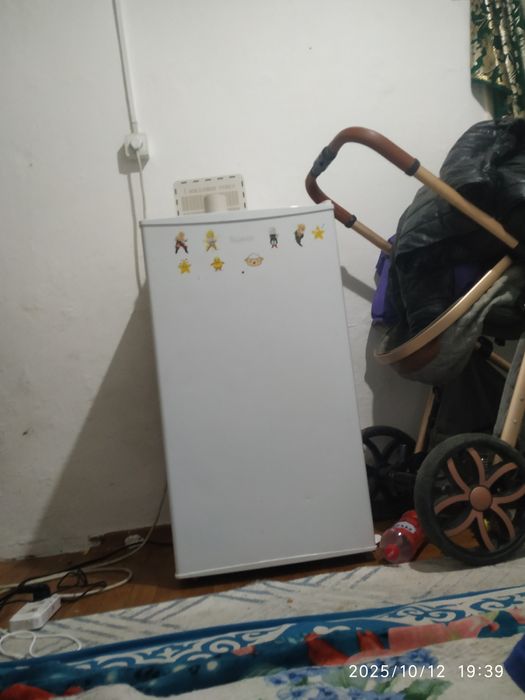 Холодйльник новый