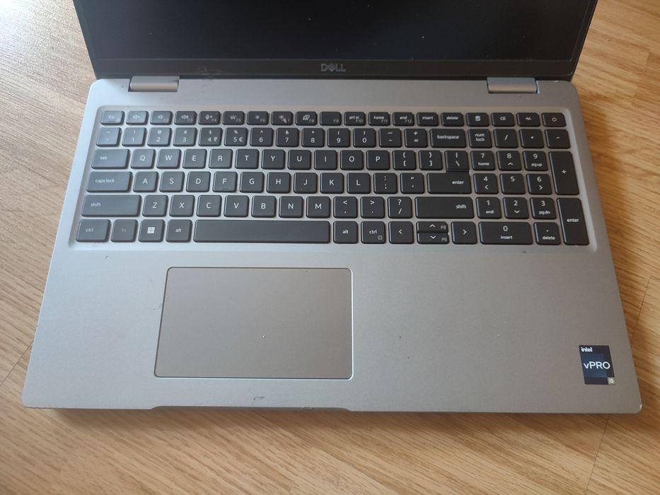 Laptop Dell Latitude 5530 - i5 generația 12
