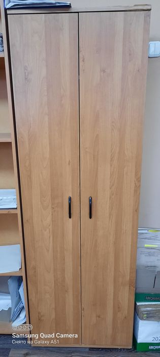 Продаю шкаф для офиса