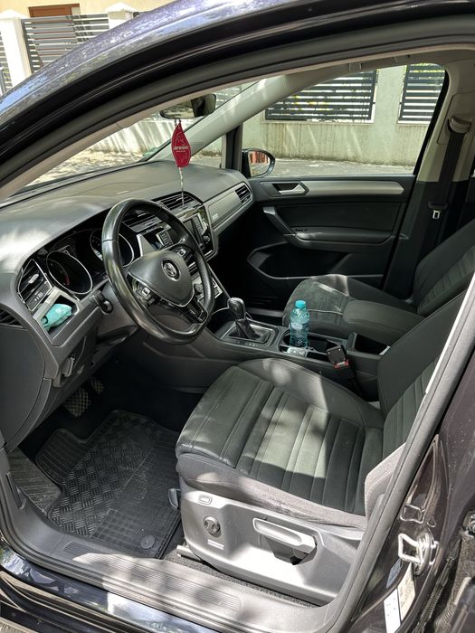 Volkswagen Touran 2016