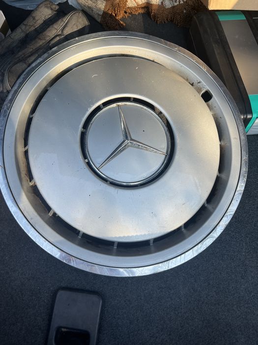 Колпак оригинал на мерседес r15