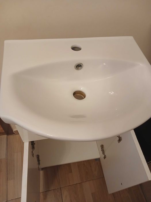 lavoar + mobilier baie