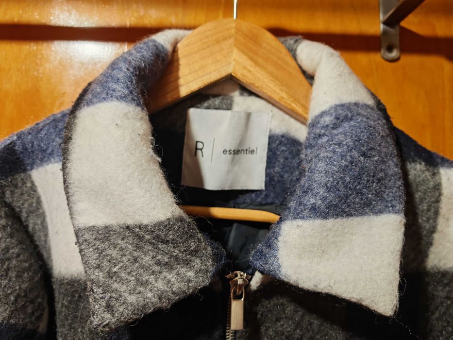 Зимно палто R essential